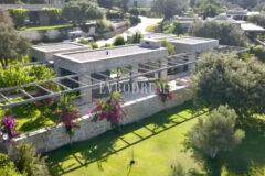 Ödüllü mimarisiyle, tasarım taş villa