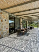 Ödüllü mimarisiyle, tasarım taş villa