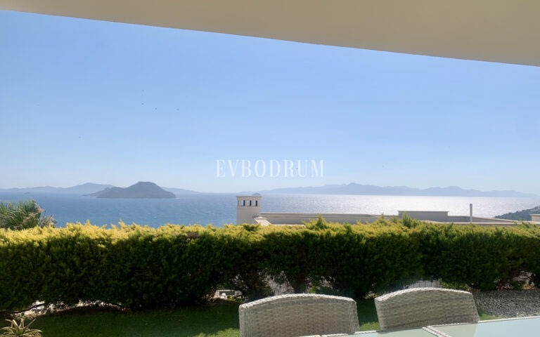 Muhteşem adalar ve deniz manzaralı, havuzlu villa – Görsel 17