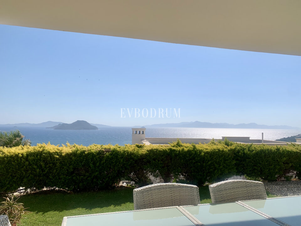 Muhteşem adalar ve deniz manzaralı, havuzlu villa – Görsel 17