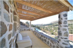 10.000 m2 Arsa İçinde 8 Bağımsız Taş Ev