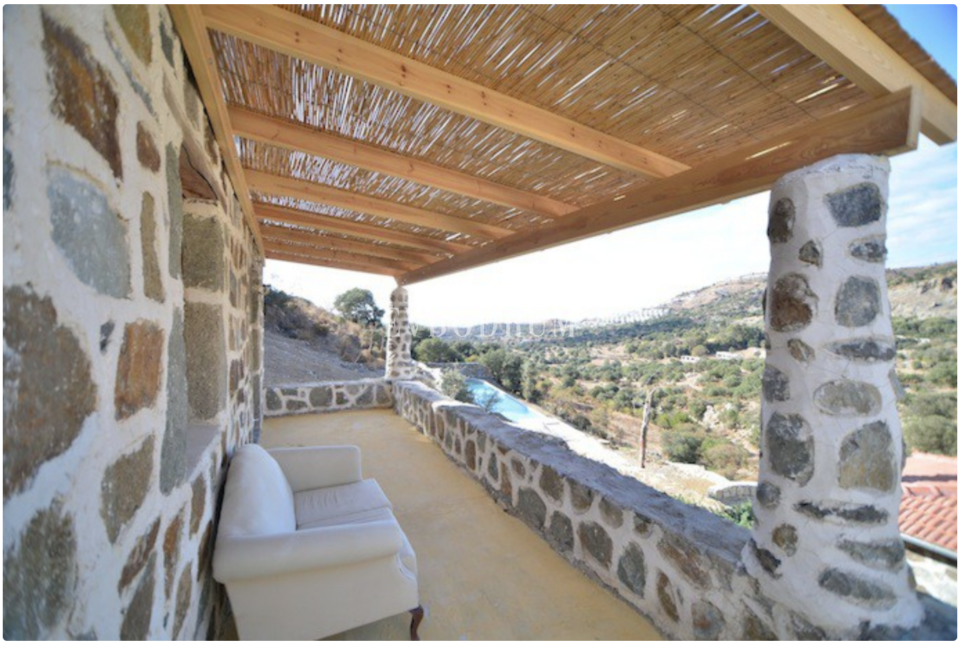 10.000 m2 Arsa İçinde 8 Bağımsız Taş Ev – Görsel 2