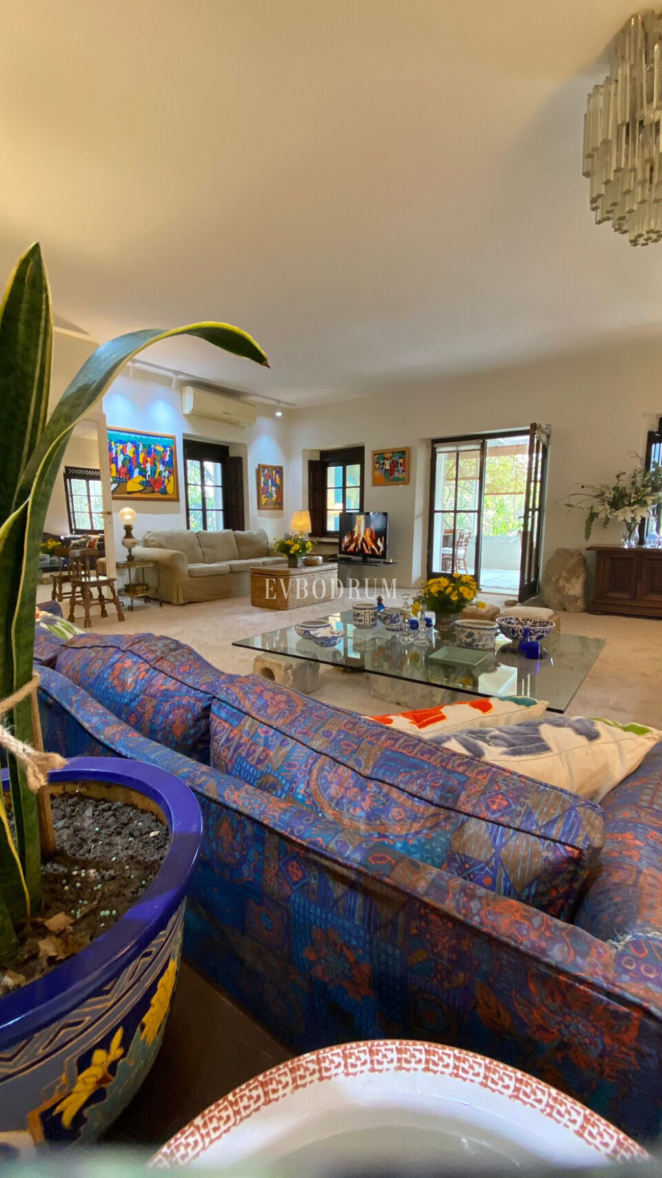 Bodrum, Yeniköy’de geniş, karakteristik kiralık daire