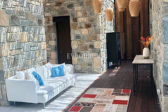 Sezonluk Kiralık: Gümüşlük’te Havuzlu Villa