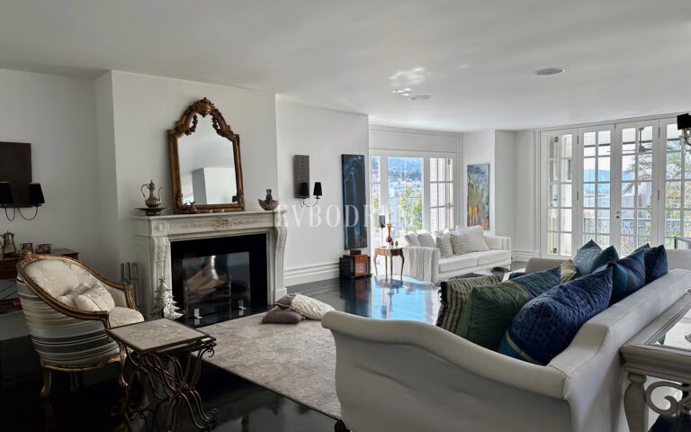 Zarif ve özel, havuzlu, manzaralı şehir evi – Görsel 25