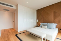 Muhteşem Manzaralı ve Plaja Erişimli Şık Daire