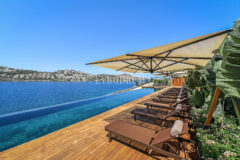 Yalıkavak’ta Denize Sıfır Lüks Villa