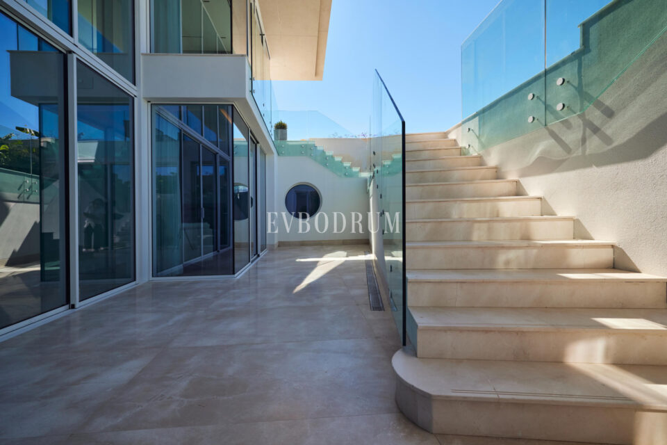 Yalıkavak’ta özel havuzlu, mimari tasarımlı yeni proje – Görsel 4