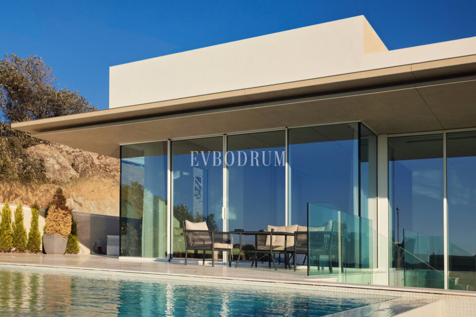 Yalıkavak’ta özel havuzlu, mimari tasarımlı yeni proje – Görsel 1