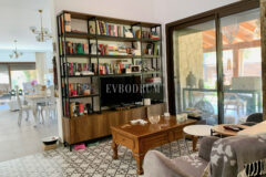 Yalıçiftlik’te tek katlı, bahçeli müstakil ev