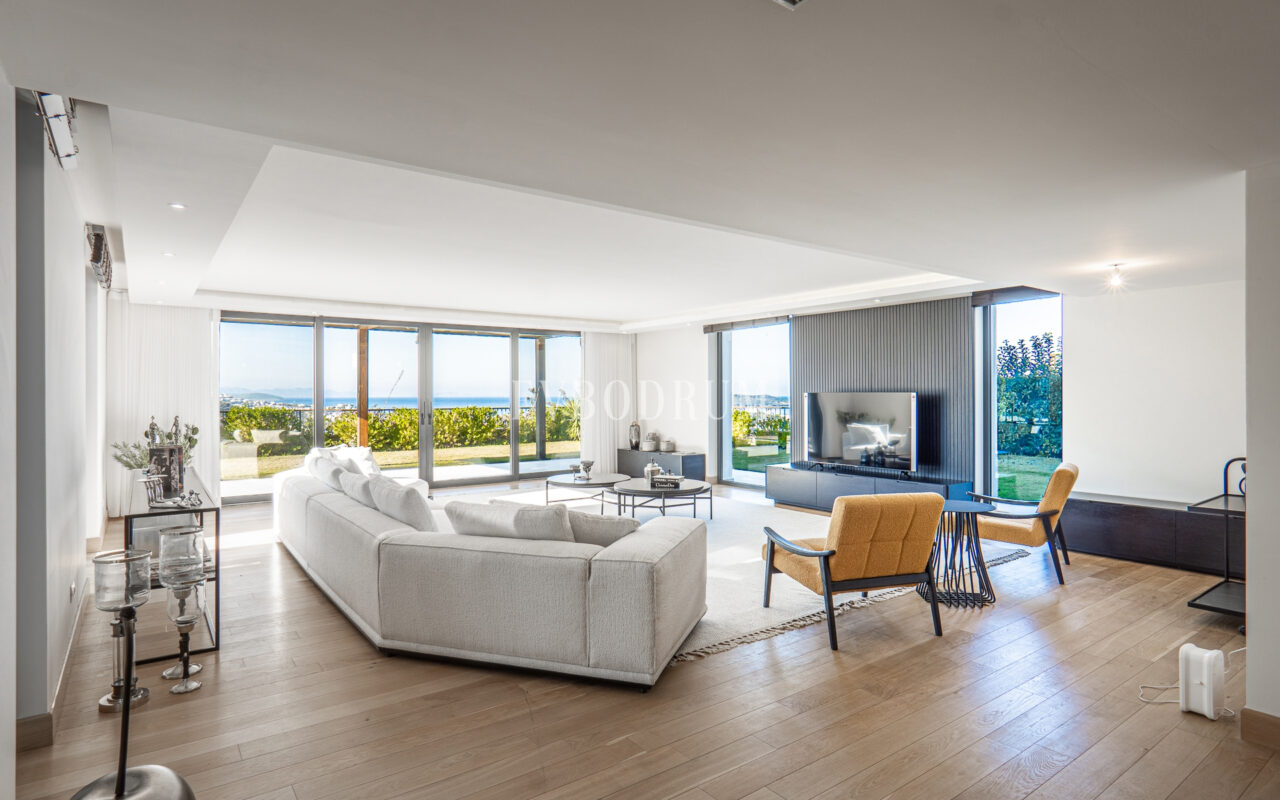 Yalıkavak’ta şehir konsepti:Deniz manzaralı, havuzlu lüks villa