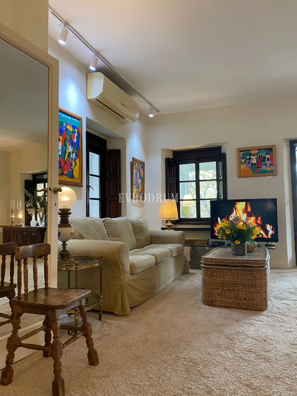 Bodrum, Yeniköy’de geniş, karakteristik kiralık daire