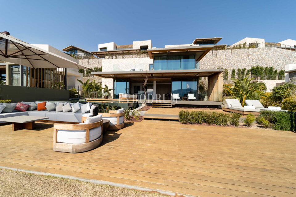 Yalıkavak’ta Denize Sıfır Lüks Villa – .