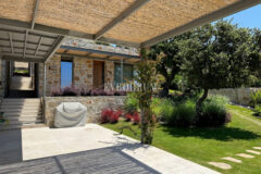 Ödüllü mimarisiyle, tasarım taş villa