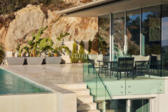 Yalıkavak’ta özel havuzlu, mimari tasarımlı yeni proje