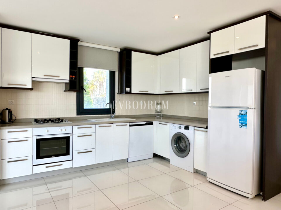 Muhteşem adalar ve deniz manzaralı, havuzlu villa – Görsel 6