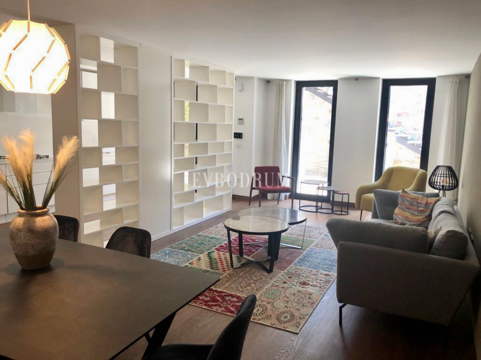 Sezonluk Kiralık: Gümüşlük’te Havuzlu Villa