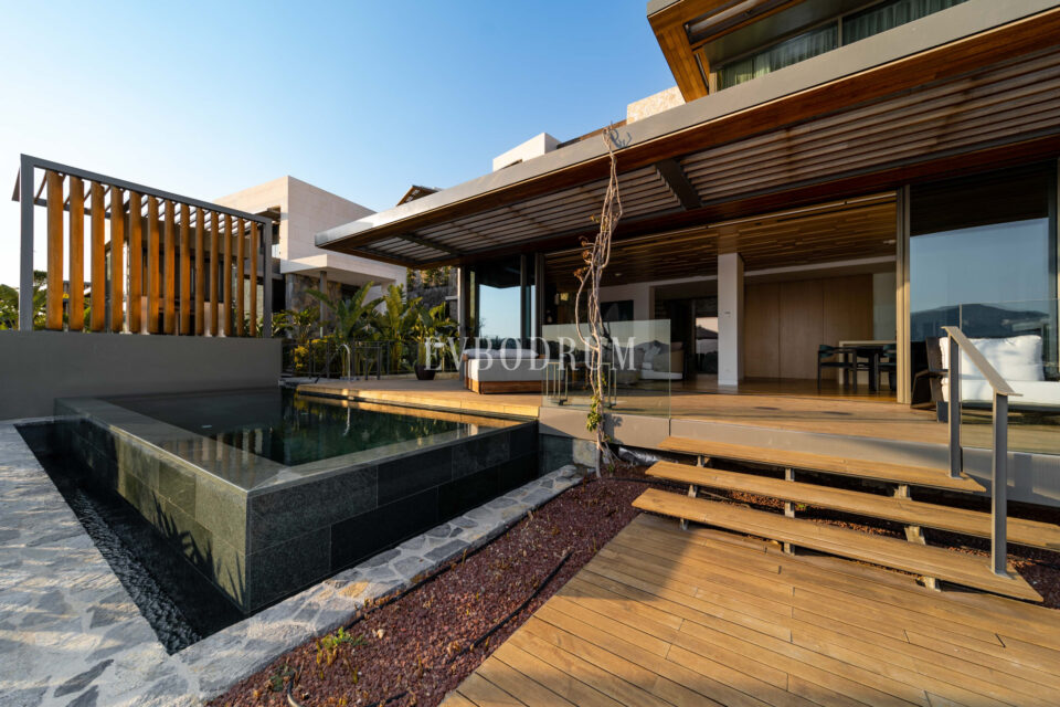 Yalıkavak’ta Denize Sıfır Lüks Villa – Görsel 6