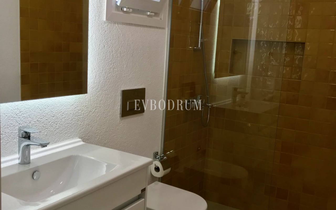 Sezonluk Kiralık: Gündoğan’da Özel Havuzlu Geniş Villa