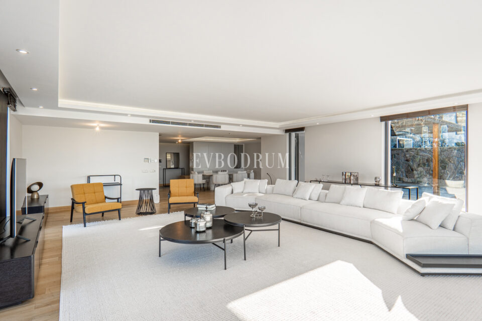 Yalıkavak’ta şehir konsepti:Deniz manzaralı, havuzlu lüks villa