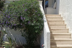 Merkezi lokasyonda, deniz manzaralı ikiz şehir evi