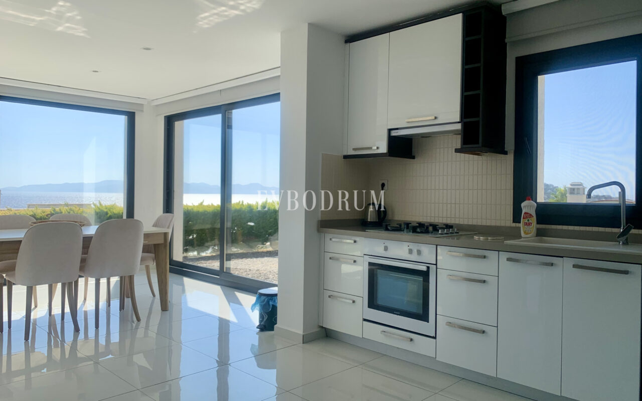 Muhteşem adalar ve deniz manzaralı, havuzlu villa