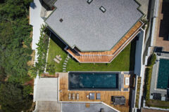 Yalıkavak'ta denize sıfır, özel iskeleli lüks villa