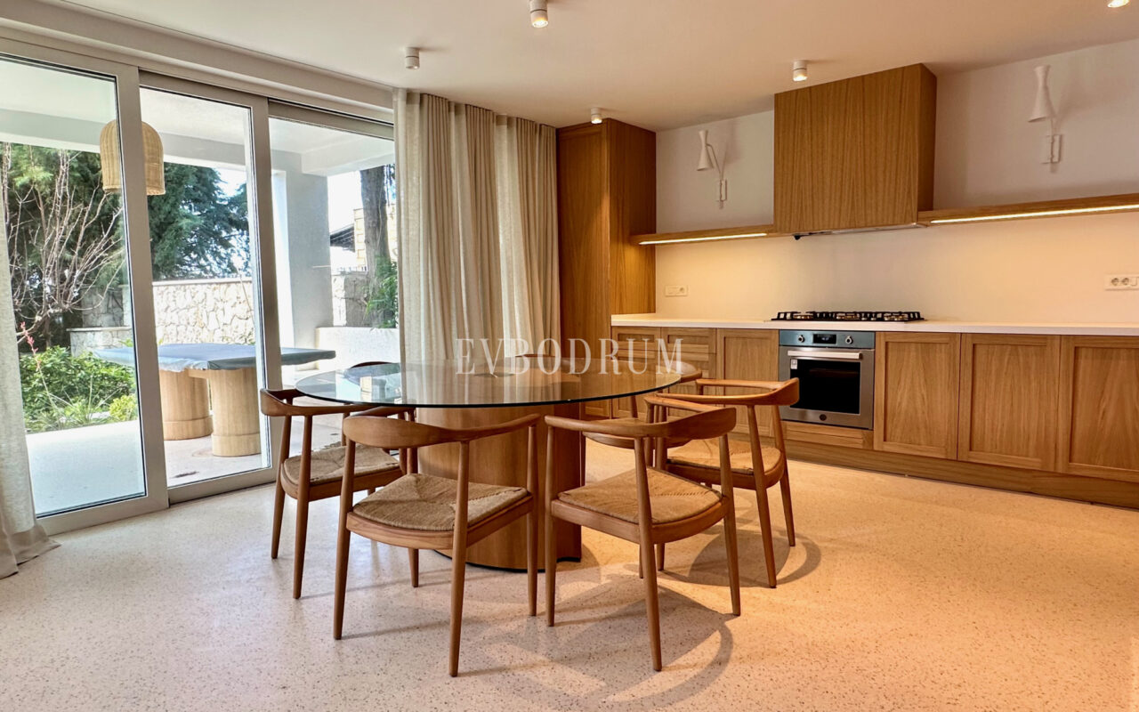 Yalıkavak’ta denize 100 adım müstakil, yeni renove edilmiş villa