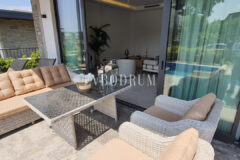 Plaja Yakın Ortak Havuzlu Tek Katlı Evler