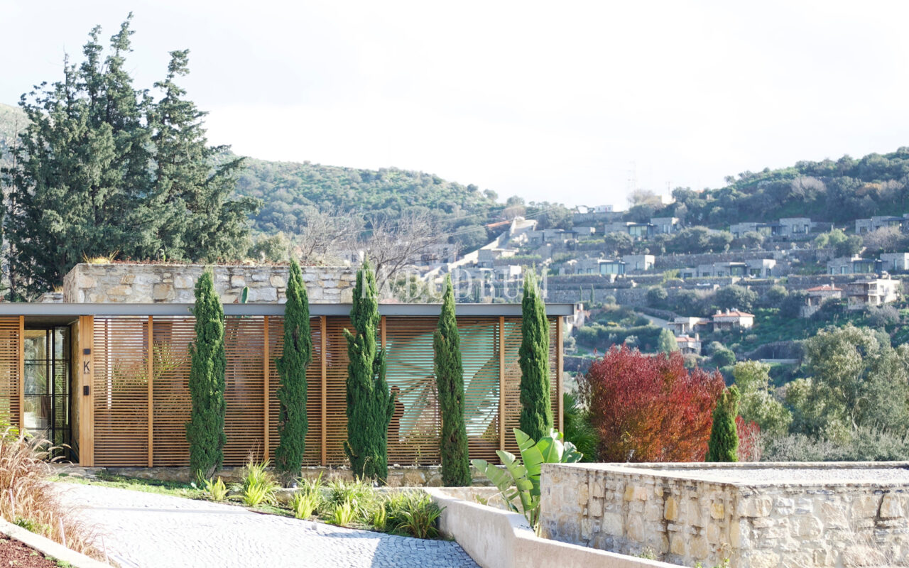 Ödüllü mimarisiyle, tasarım taş villa
