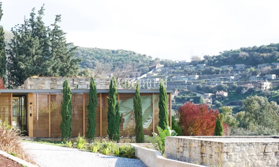 Ödüllü mimarisiyle, tasarım taş villa