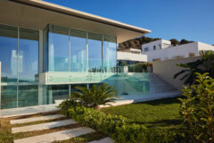 Yalıkavak’ta özel havuzlu, mimari tasarımlı yeni proje