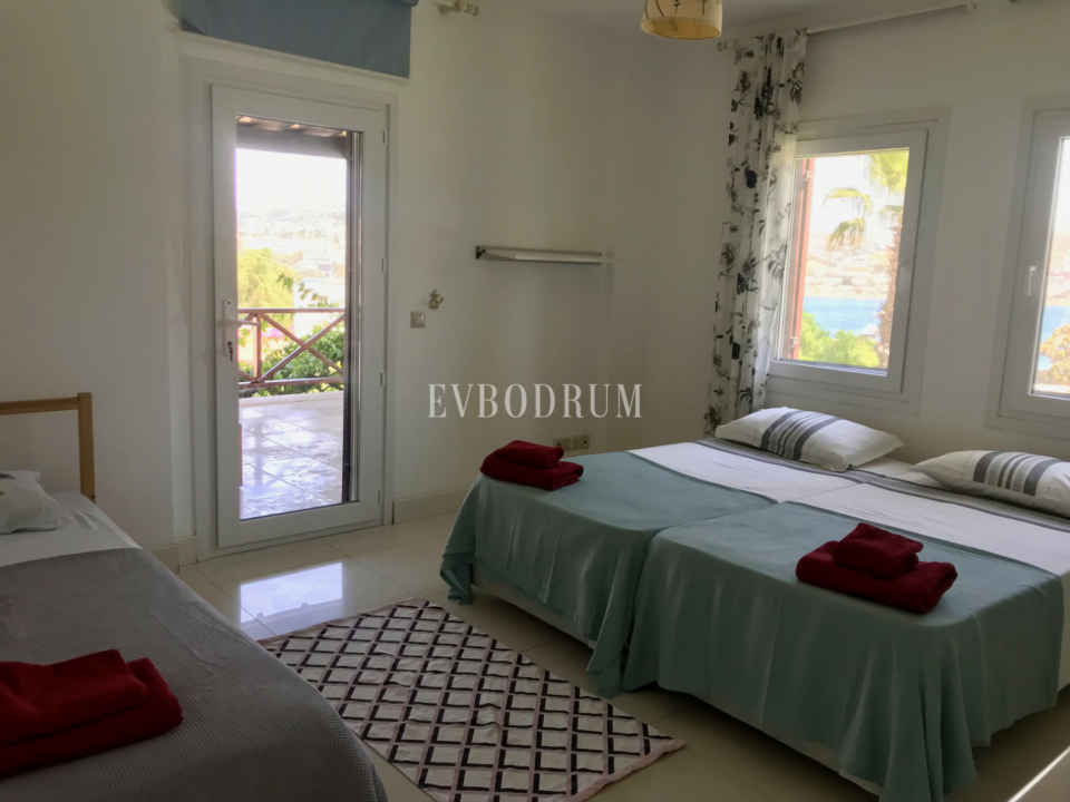 Sezonluk Kiralık: Gündoğan’da Özel Havuzlu Geniş Villa – .