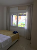Ferienhaus: grosse Villa mit privatem Pool – .