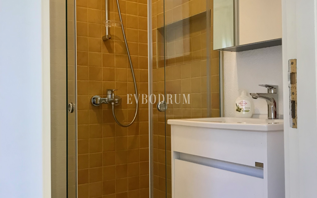 Sezonluk Kiralık: Gündoğan’da Özel Havuzlu Geniş Villa