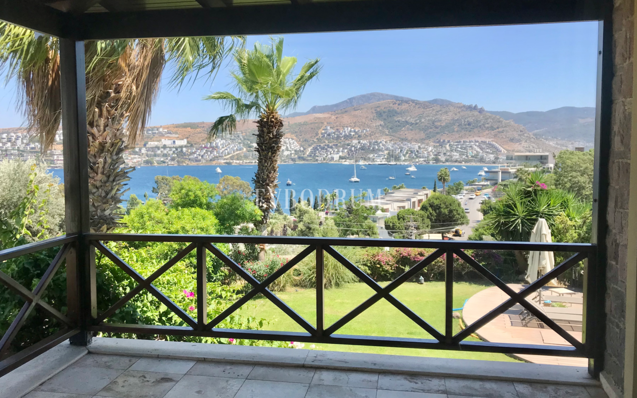 Sezonluk Kiralık: Gündoğan’da Özel Havuzlu Geniş Villa