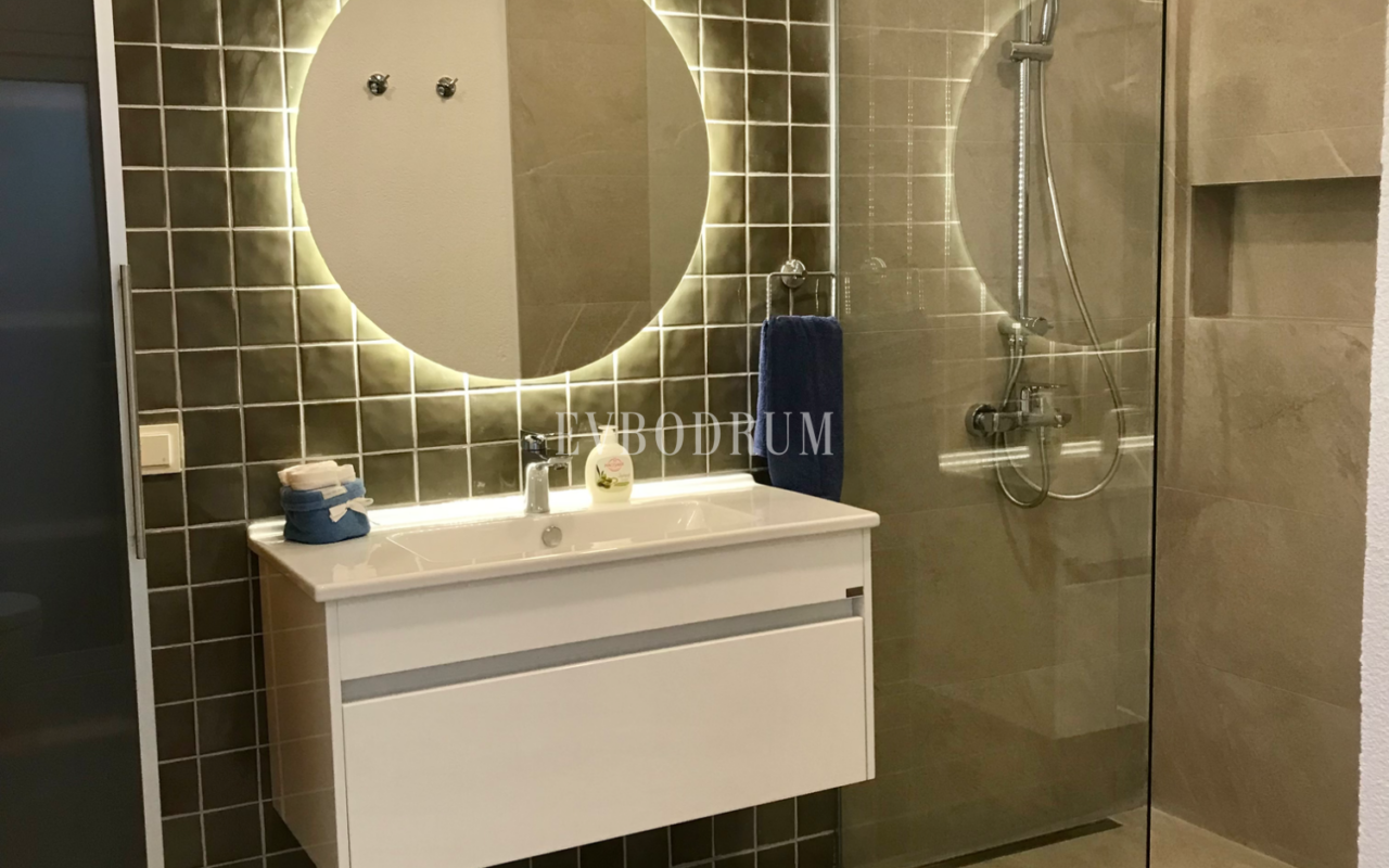 Sezonluk Kiralık: Gündoğan’da Özel Havuzlu Geniş Villa