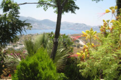 Yalikavak Küdür, önü kapanmaz deniz manzaralı 3 katlı villa