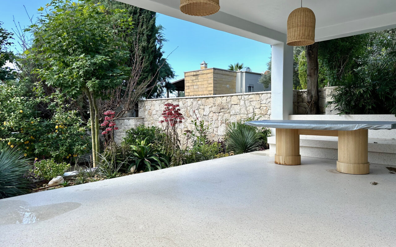 Yalıkavak’ta denize 100 adım müstakil, yeni renove edilmiş villa