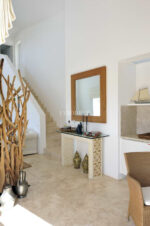 Gümüşlük’te ortak havuzlu mimari tasarımlı ev – Görsel 5