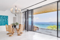 Özel Havuzlu ve Deniz Erişimli Yeni Villalar