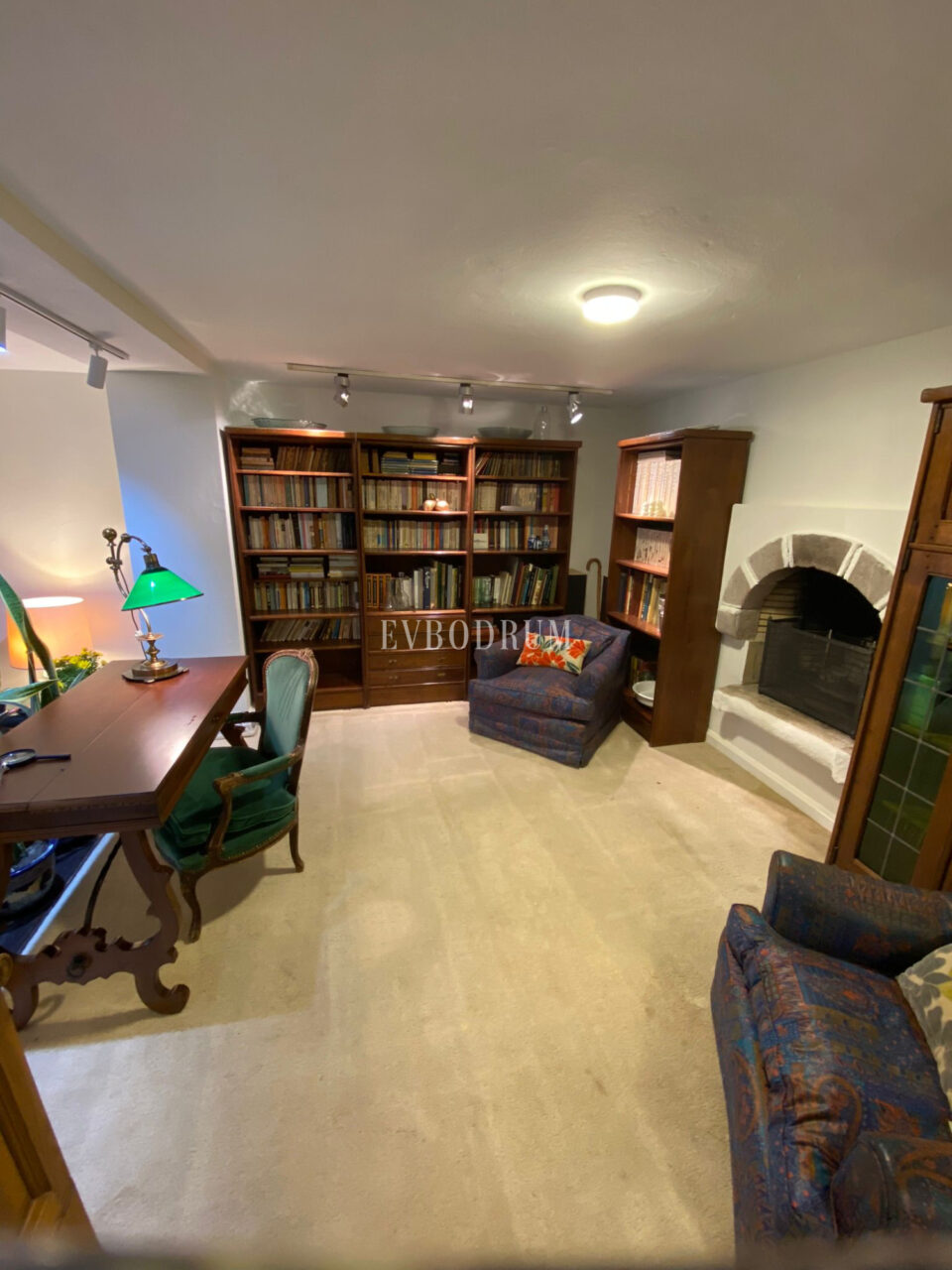 Bodrum, Yeniköy’de geniş, karakteristik kiralık daire