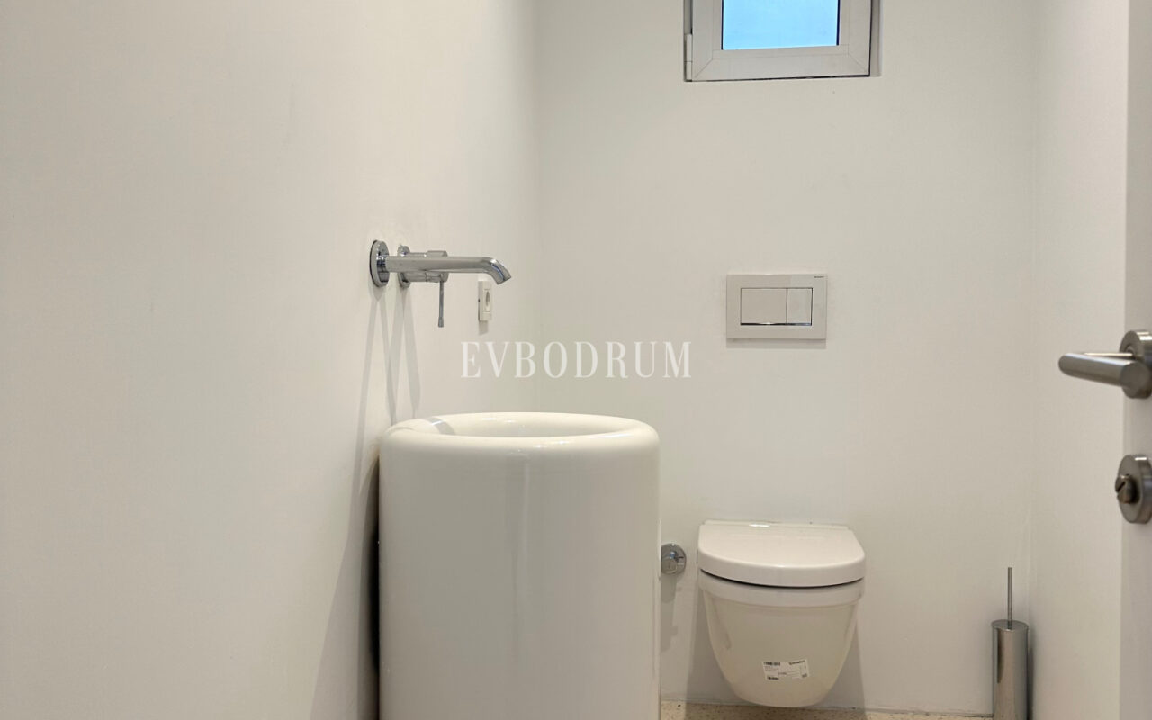 Yalıkavak’ta denize 100 adım müstakil, yeni renove edilmiş villa