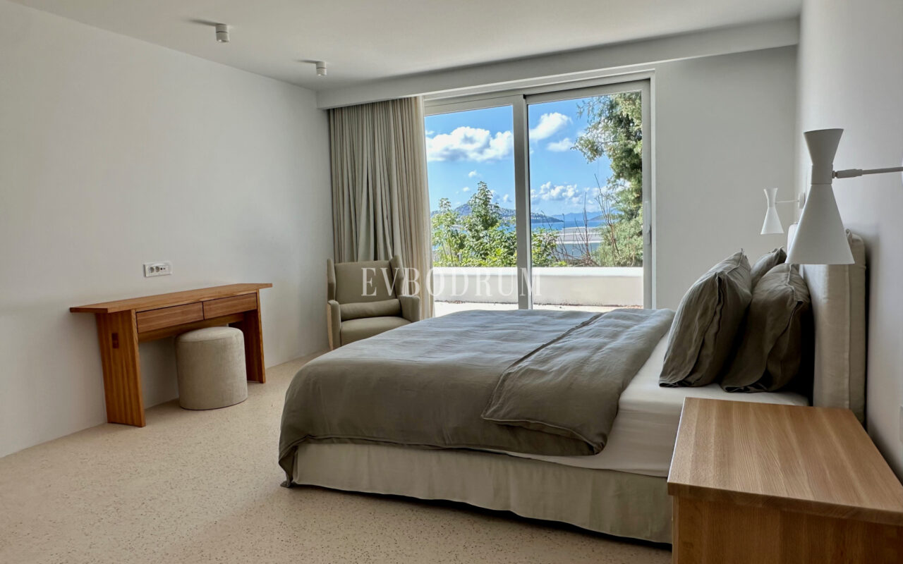 Yalıkavak’ta denize 100 adım müstakil, yeni renove edilmiş villa