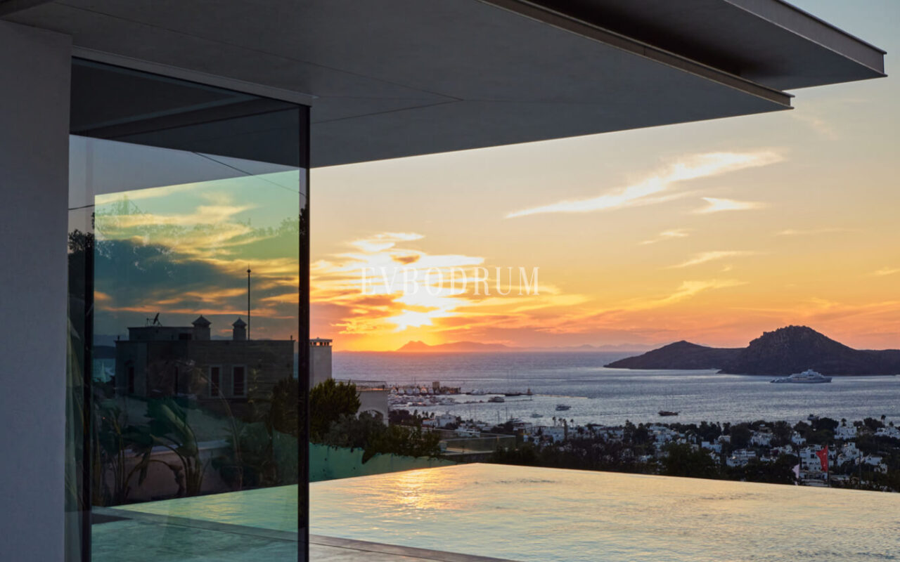 Yalıkavak’ta özel havuzlu, mimari tasarımlı yeni proje