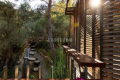 Muhteşem Manzaralı ve Plaja Erişimli Şık Daire