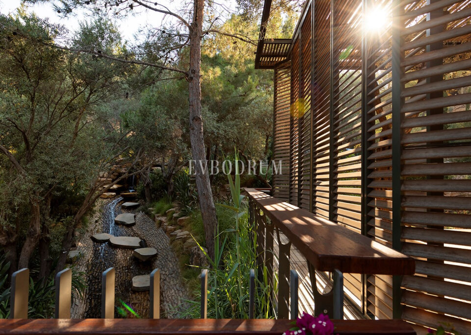 Muhteşem Manzaralı ve Plaja Erişimli Şık Daire – Club House Impression