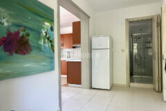 Deniz manzaralı ve çatı teraslı daire