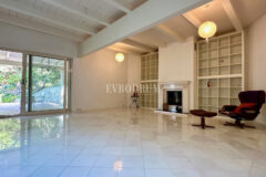 Yalıkavak’ta havuzlu ve misafirhaneli otantik taş villa