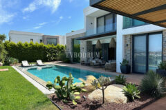 Gündoğan’da manzaralı, havuzlu lüks villa